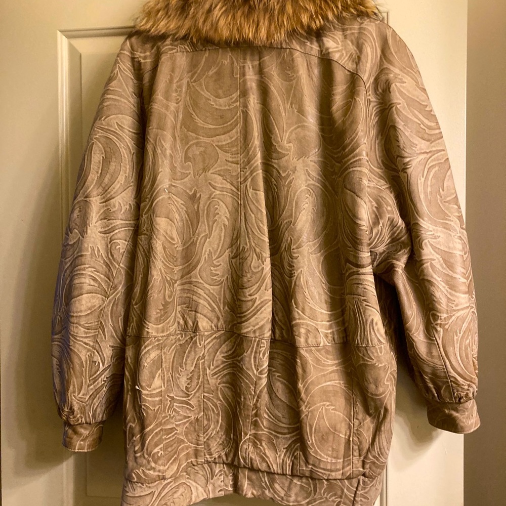 BaBack of leather jacket was fox
